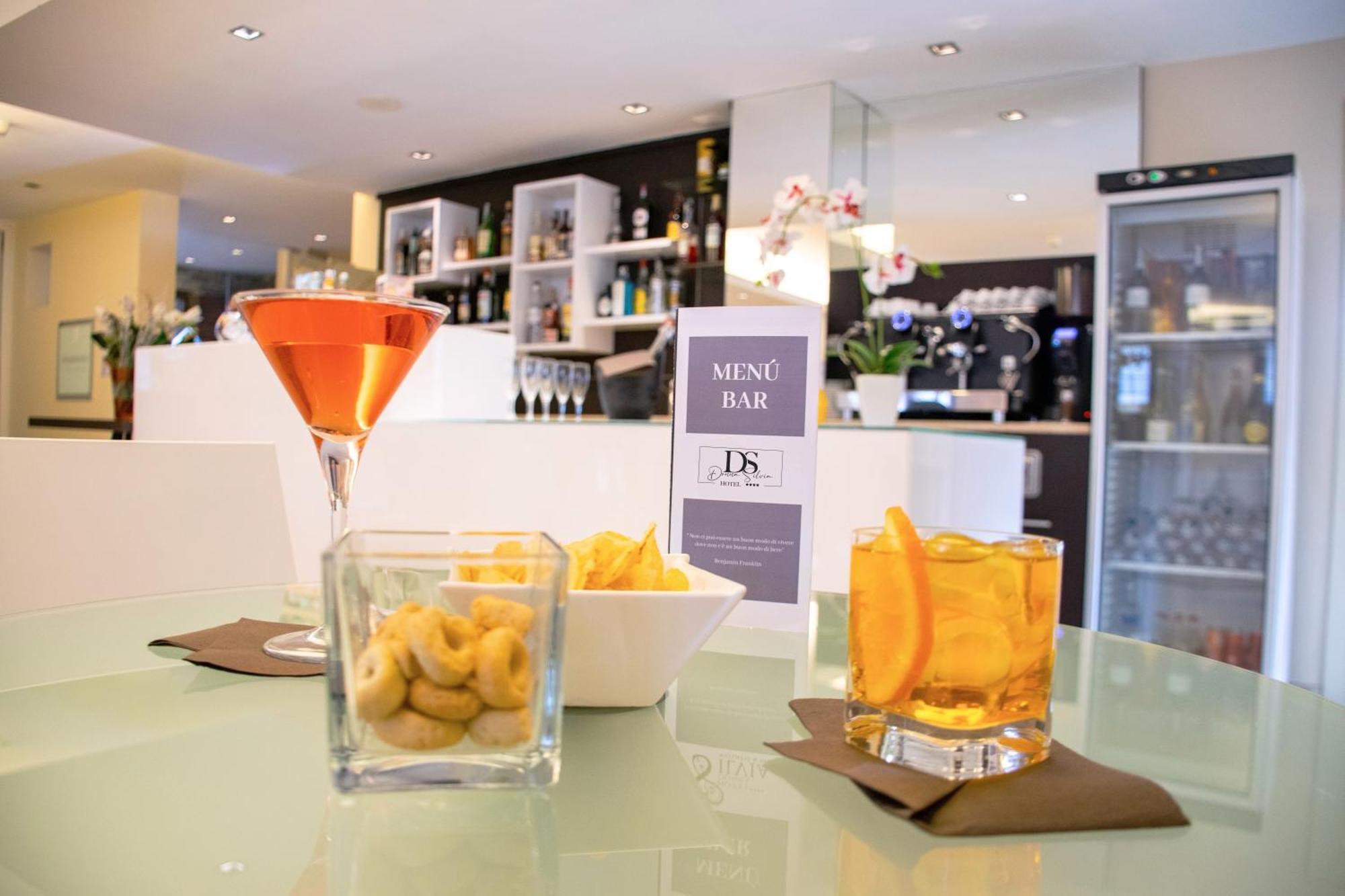 AHG Donna Silvia Hotel Wellness&SPA Manerba del Garda Exterior foto
